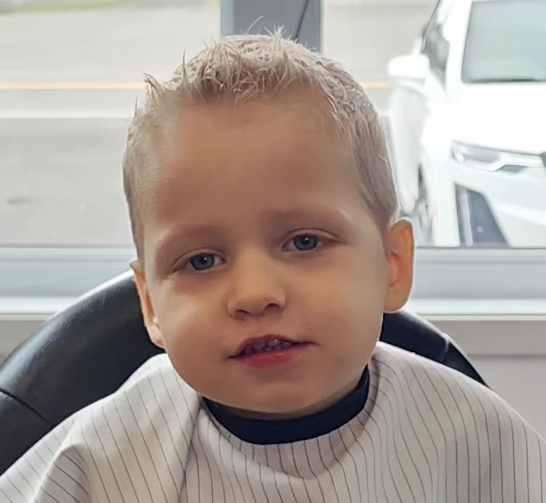 Coupe enfant (0-4 ans)